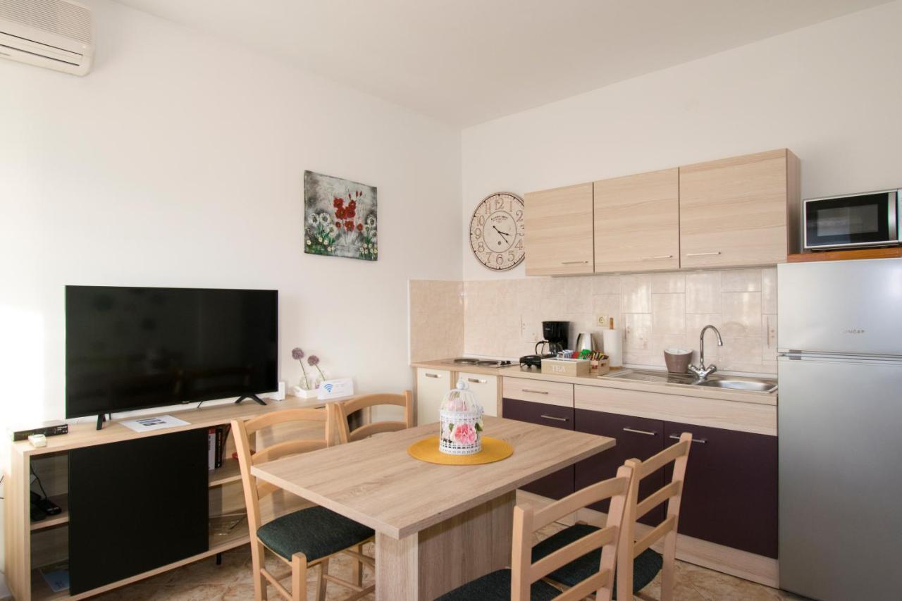 Apartman Fuma Rovinj Exteriör bild