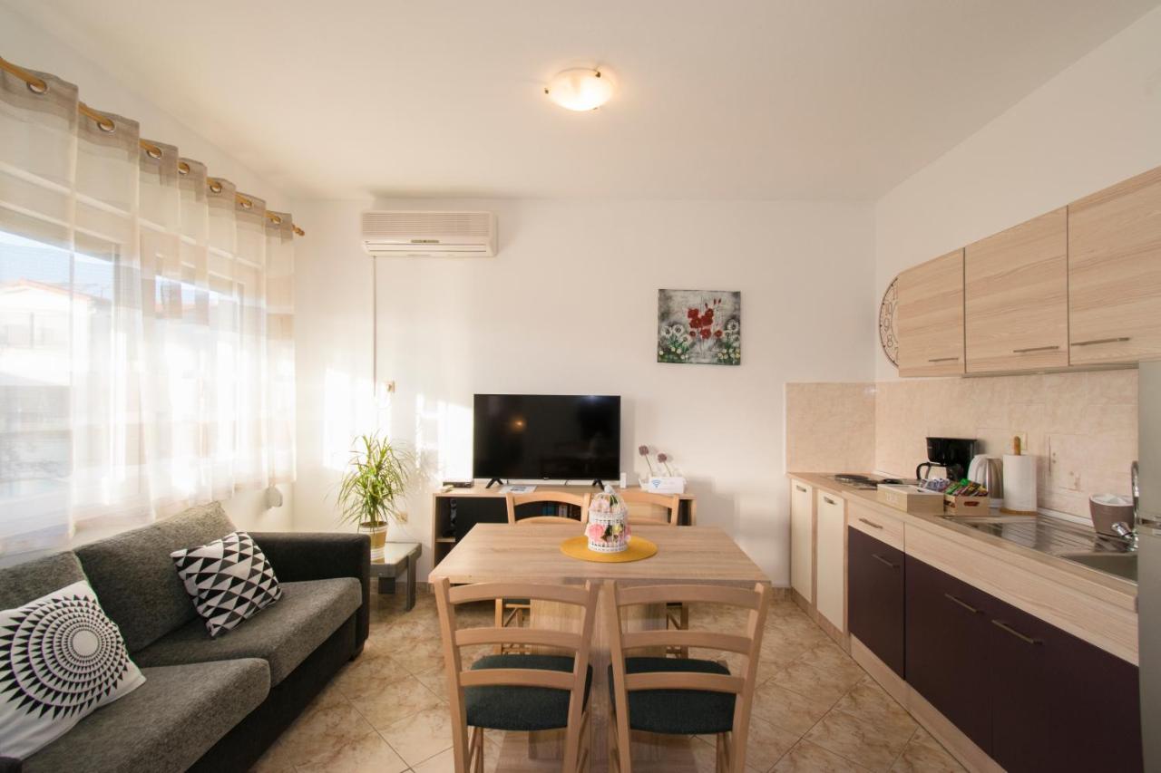Apartman Fuma Rovinj Exteriör bild