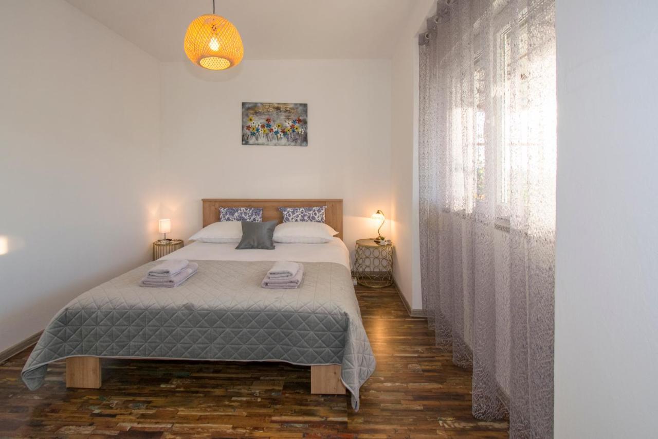 Apartman Fuma Rovinj Exteriör bild
