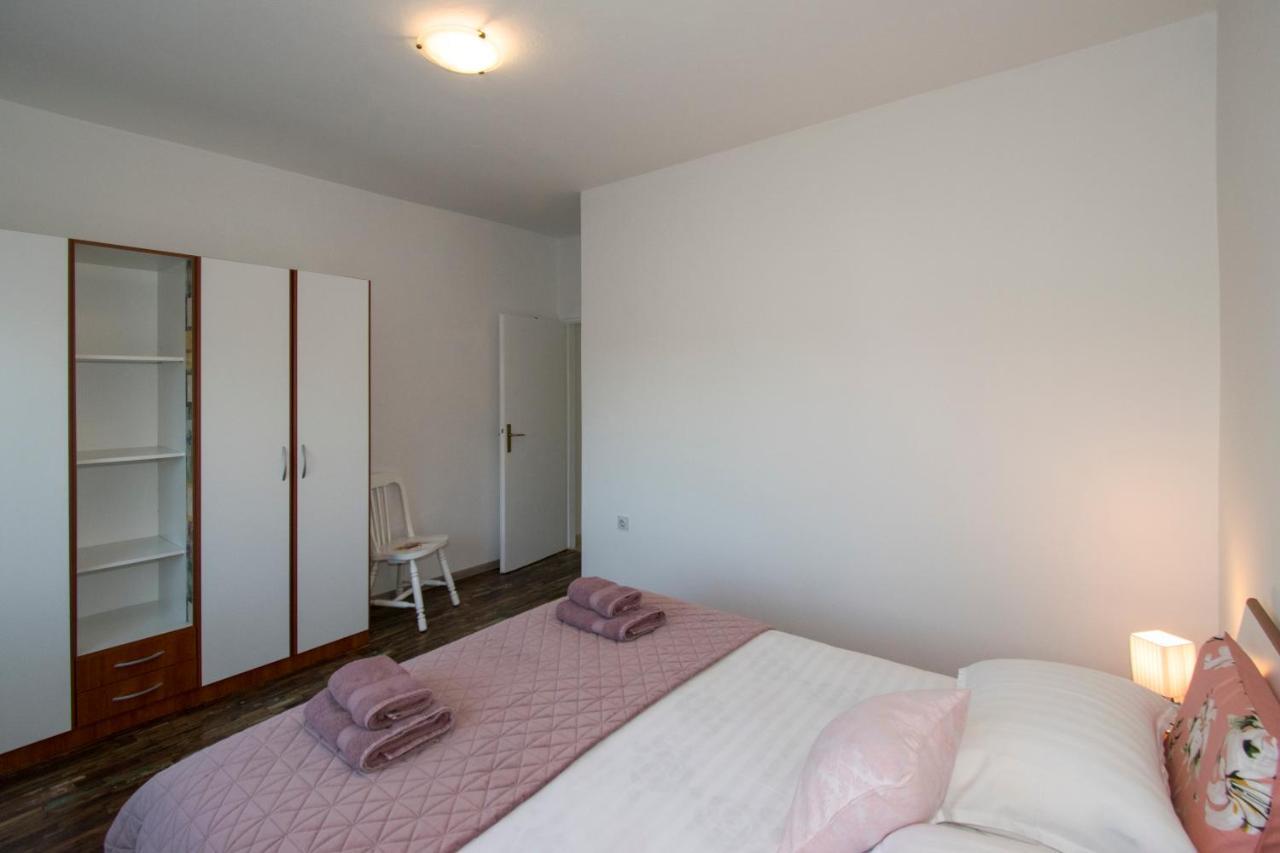 Apartman Fuma Rovinj Exteriör bild